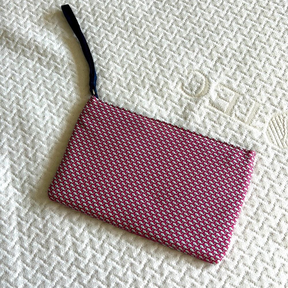 Vineyard vines whale wristlet